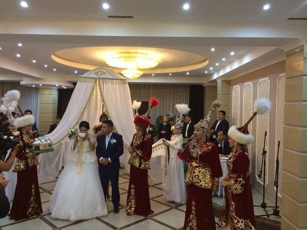 Театрализованный вывод невесты на кыз узату (проводы), фотография 9