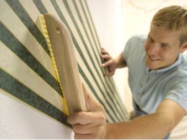 Наклейка обоев, фотография 1