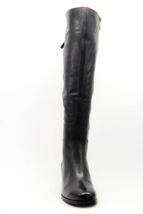 Зимняя женская обувь, фотография 1