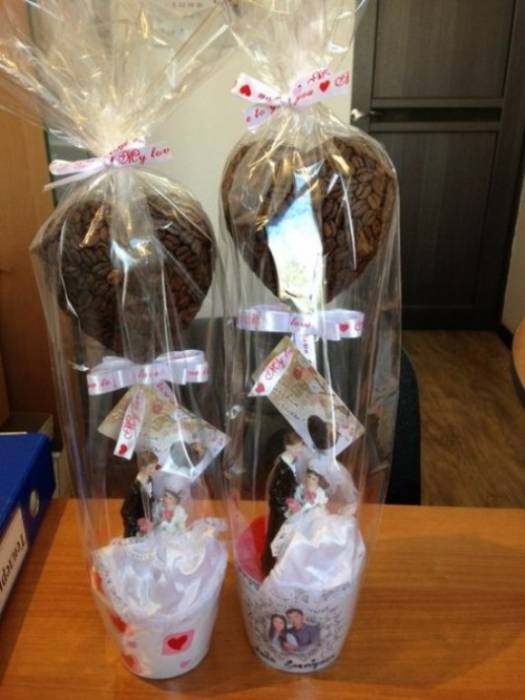 Топиарий из кофейных зерен сердце шар елочка на заказ ручной работы, фотография 11