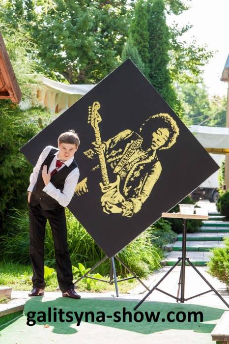 Танцующий художник в Казахстане, фотография 10