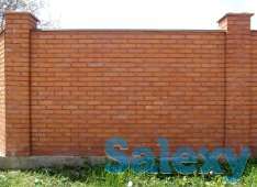 Строительство забора из кирпича, фотография 1