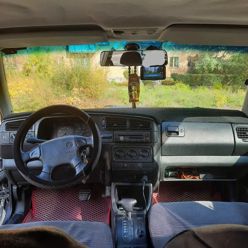 Фольксваген Голф 3 1,8 АКПП, фотография 4