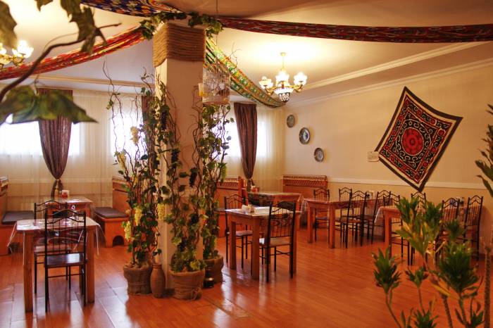 Кафе узбекской кухни, фотография 11