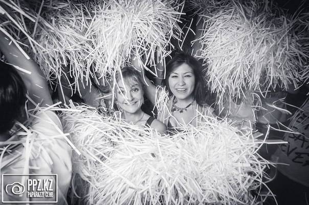 Бумажного шоу , фотография 1