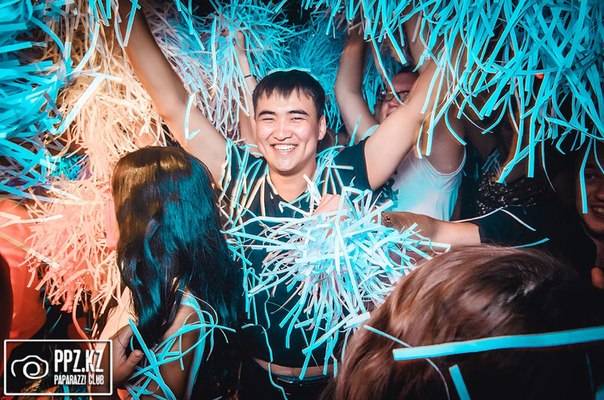 Бумажного шоу , фотография 4