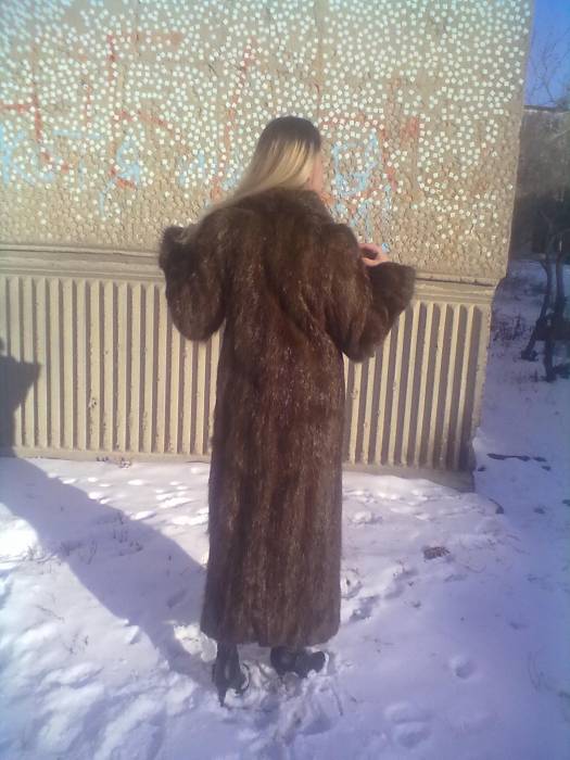 Шуба НАТУРАЛЬНАЯ И НЕДОРОГАЯ, фотография 2