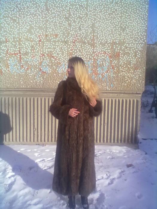 Шуба НАТУРАЛЬНАЯ И НЕДОРОГАЯ, фотография 3