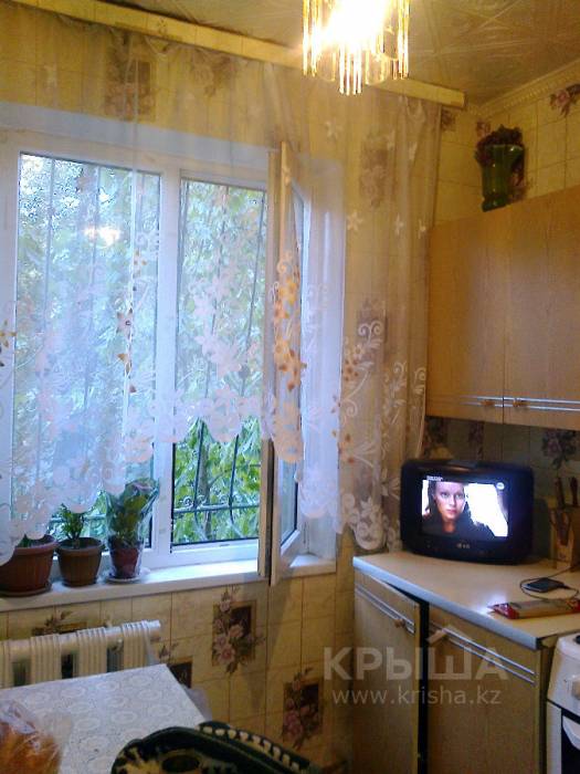 продам однокомнатную квартиру, ауэзовский район, аксай2, фотография 2