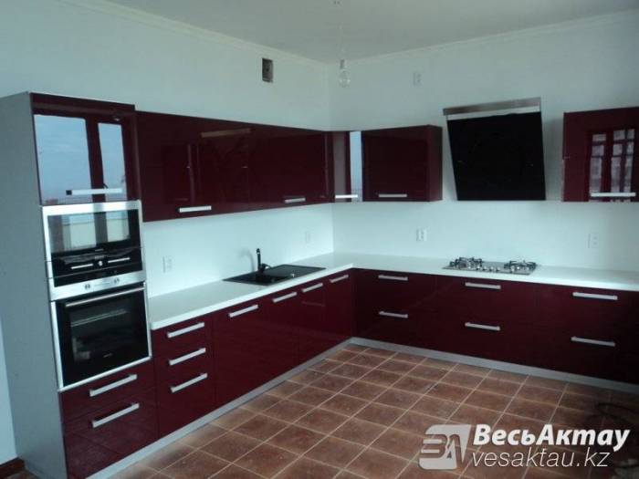 Кухонные гарнитуры на заказ, фотография 2