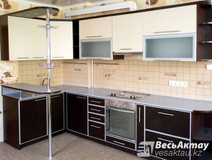 Кухонные гарнитуры на заказ, фотография 3