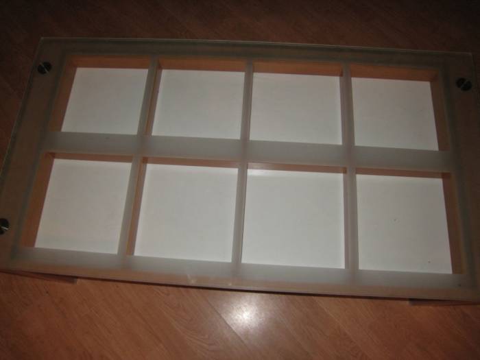 Журнальный столик, фотография 2