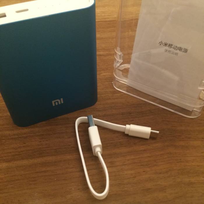 Аккумулятор для телефона Xiaomi на 10400 mAh - голубой, фотография 1