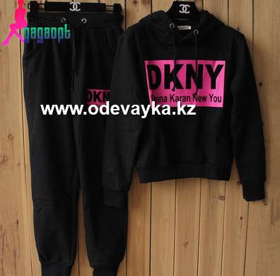 Спортивные костюмы женские, фотография 1