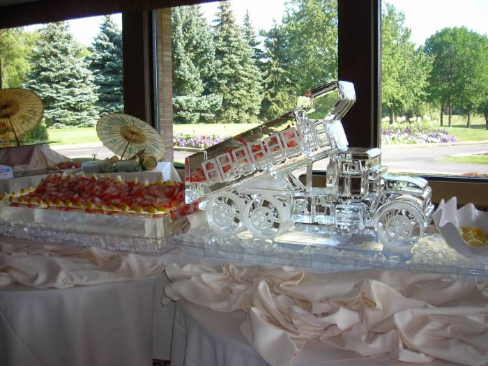 Ледяные фигуры для мероприятии в Алматы, фотография 9