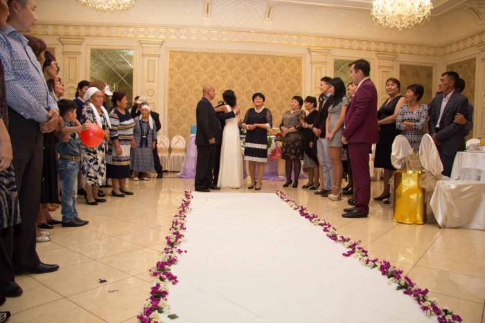 ведущий Рустам, фотография 3