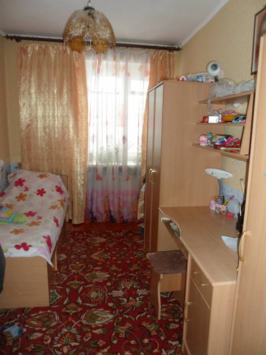 Продажа 3-х комнатной квартиры в г. Усть-Каменогорске, фотография 3