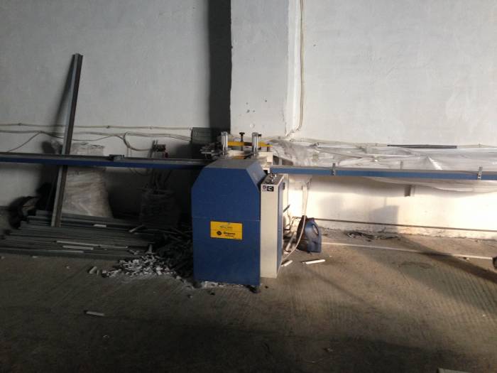 продам станки для пластикового и жестянного цеха, фотография 9