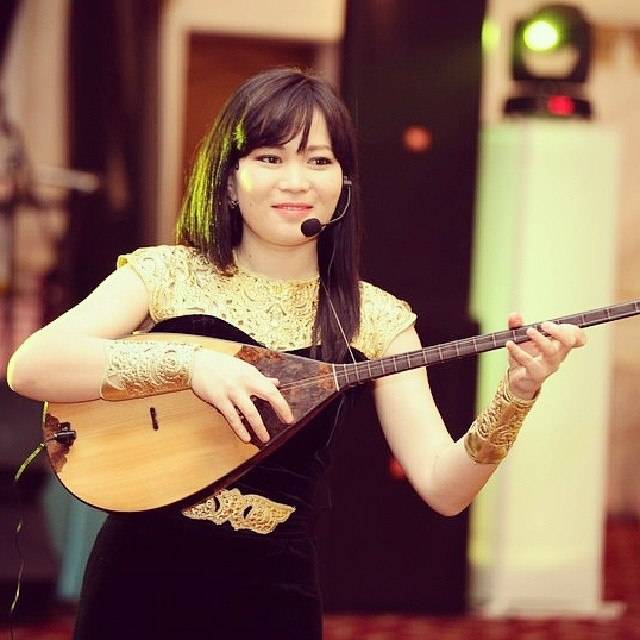 Обучение игры на домбре, фотография 1