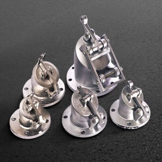 Запорная арматура, насосы, резервуары, фотография 1