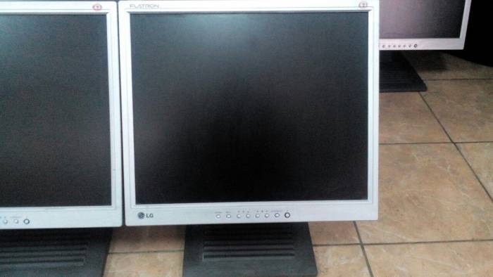 Мониторы, фотография 1
