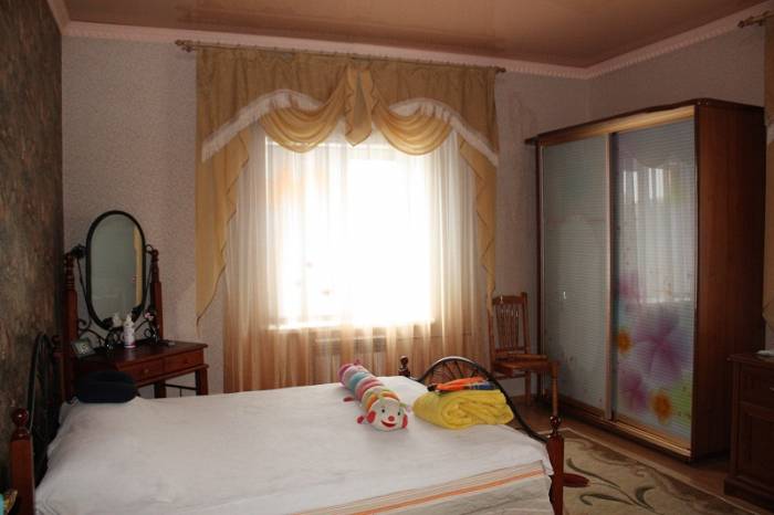 Шикарный особняк в престижном районе Куленовки, ул. Казахстан 92, фотография 8