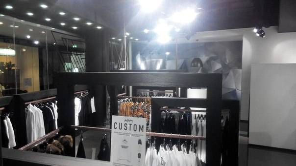 Продам бутик (место) в ТРЦ Хан Шатыр, 90,5кв.м, фотография 3