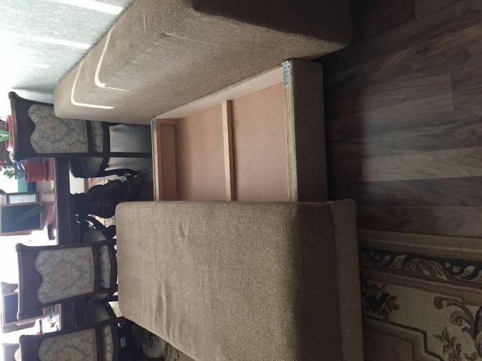 Продам диван и кресло. НЕДОРОГО. Торг., фотография 1