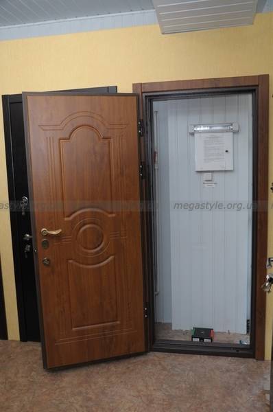Стальные двери Коммунар , фотография 4