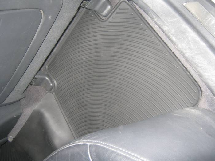Латексные автомобильные коврики, фотография 5