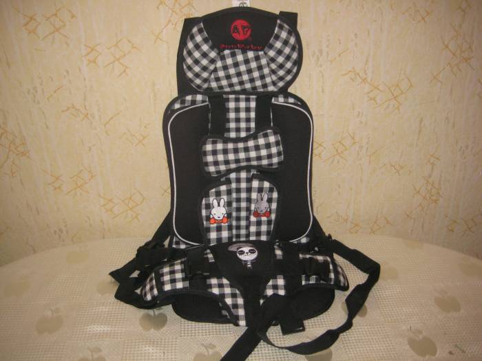 Бескаркасное автокресло, фотография 1