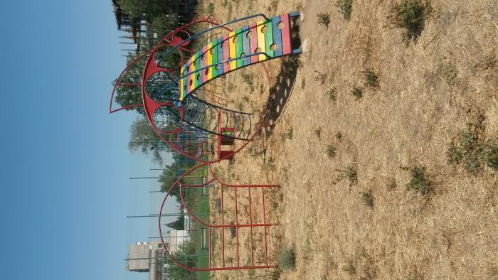 Продам навес. Качели. Огрождение. б/у. Сетка рябица. Кругляк трубы 50., фотография 4