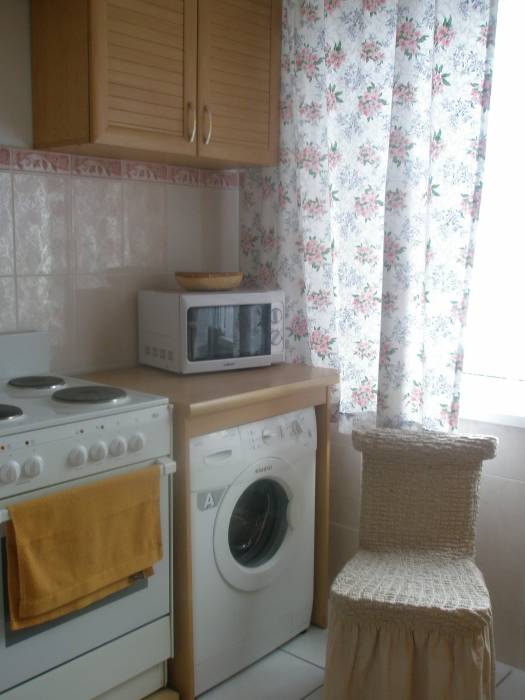 4 ком.кв.посуточно Сатпаева 27, фотография 5