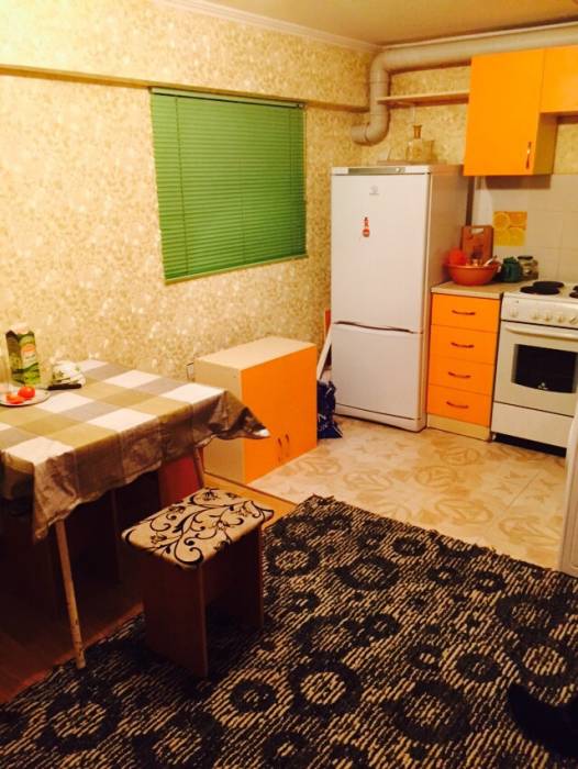 продам 1ком.квартиру на цокольном этаже, 188 улица.нов.сейфуллина д.22/2, фотография 3