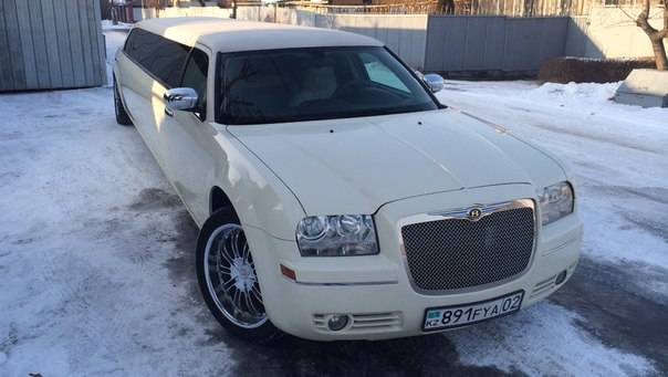 Лимузины в Алматы 8 705 3333 242, фотография 1