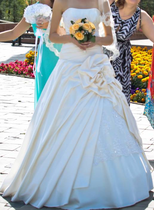 продаю свадебное платье, фотография 1