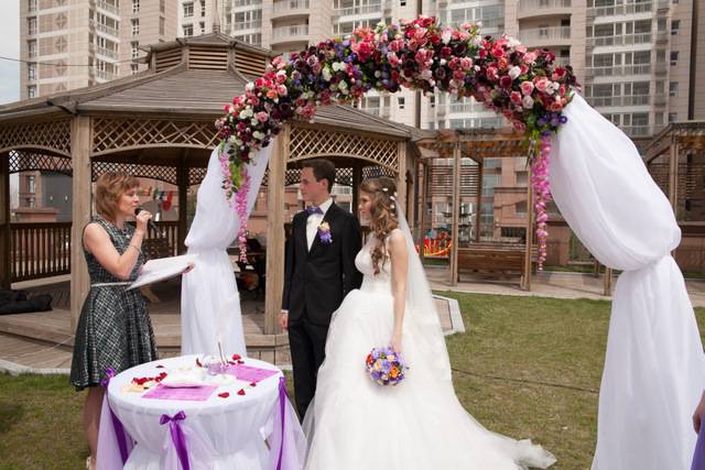 Ведущая - тамада Людмила Куликова, фотография 2