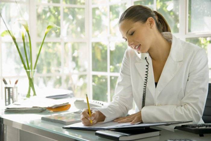 Требуется старший администратор, фотография 1