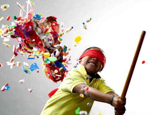 Пиньята - полая игрушка с угощениями и сюрпризами, фотография 2