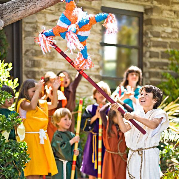 Пиньята - полая игрушка с угощениями и сюрпризами, фотография 3