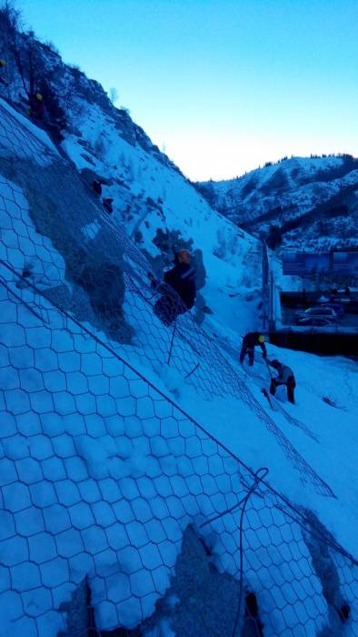 Услуги по промышленному альпинизму (высотным работам) в г.Алматы., фотография 1