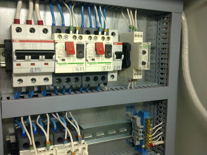 услуги по электрике и КИПиА, фотография 1