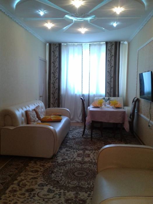  элитная новая посуточно квартира раньше не сдавалась, фотография 2