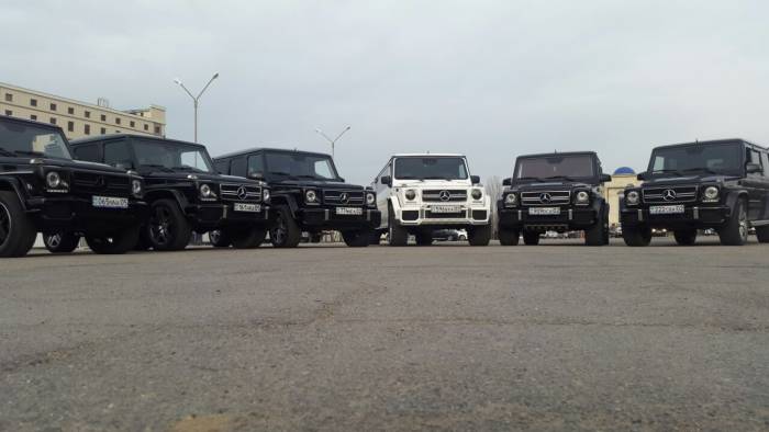 Лимузины,мерседесы S класса,крайслеры 300С и джипы Lexus LX-470 с водителем., фотография 11