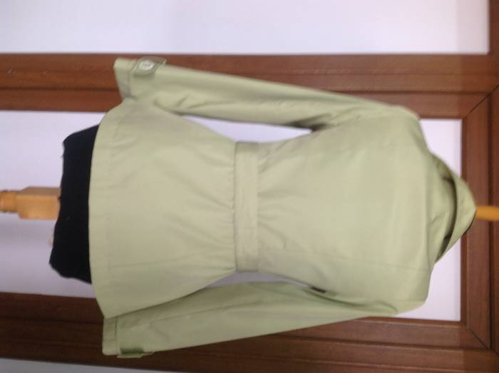 продам короткий женский плащ, фотография 1