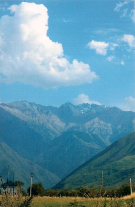 Недвижимость, Алматинская область район,пос.Кызыл-Кайрат, фотография 2