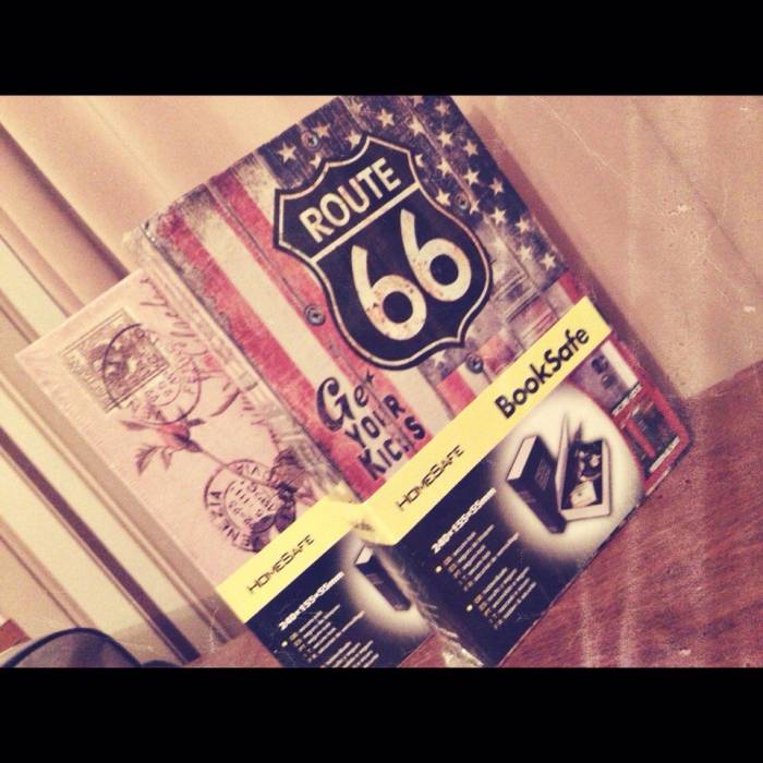 Книга-сейф. , фотография 1