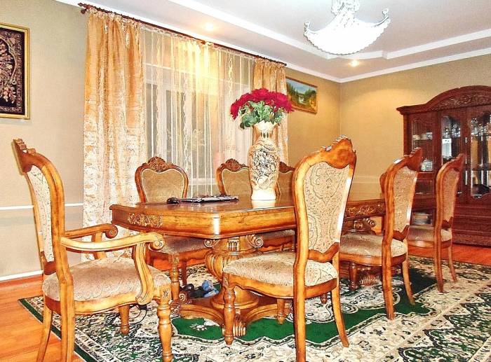 Продадим или обменяем очень теплый, трехуровневый коттедж (с тремя видами отопления)., фотография 2