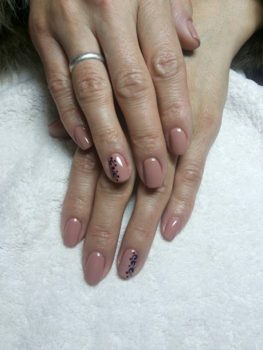 маникюр+гель, фотография 1