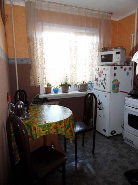 ПРОДАМ КВАРТИРУ В АСТАНЕ, Желтоксан 32\1, фотография 1